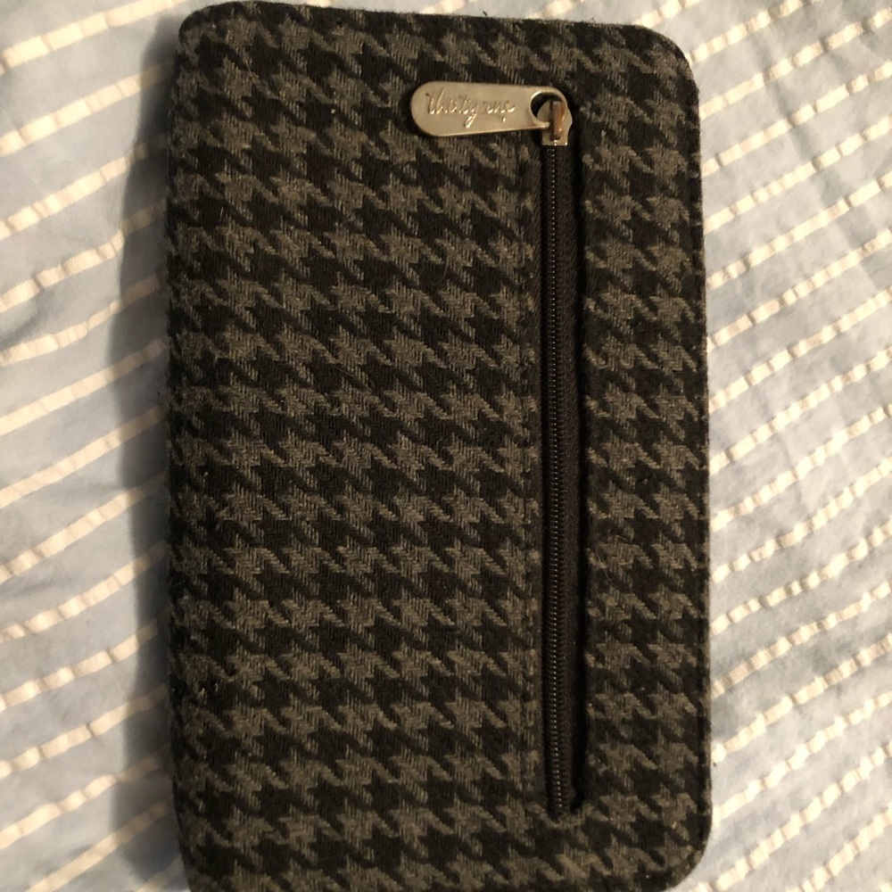 Thirty One Wallet - Picture 2 of 4